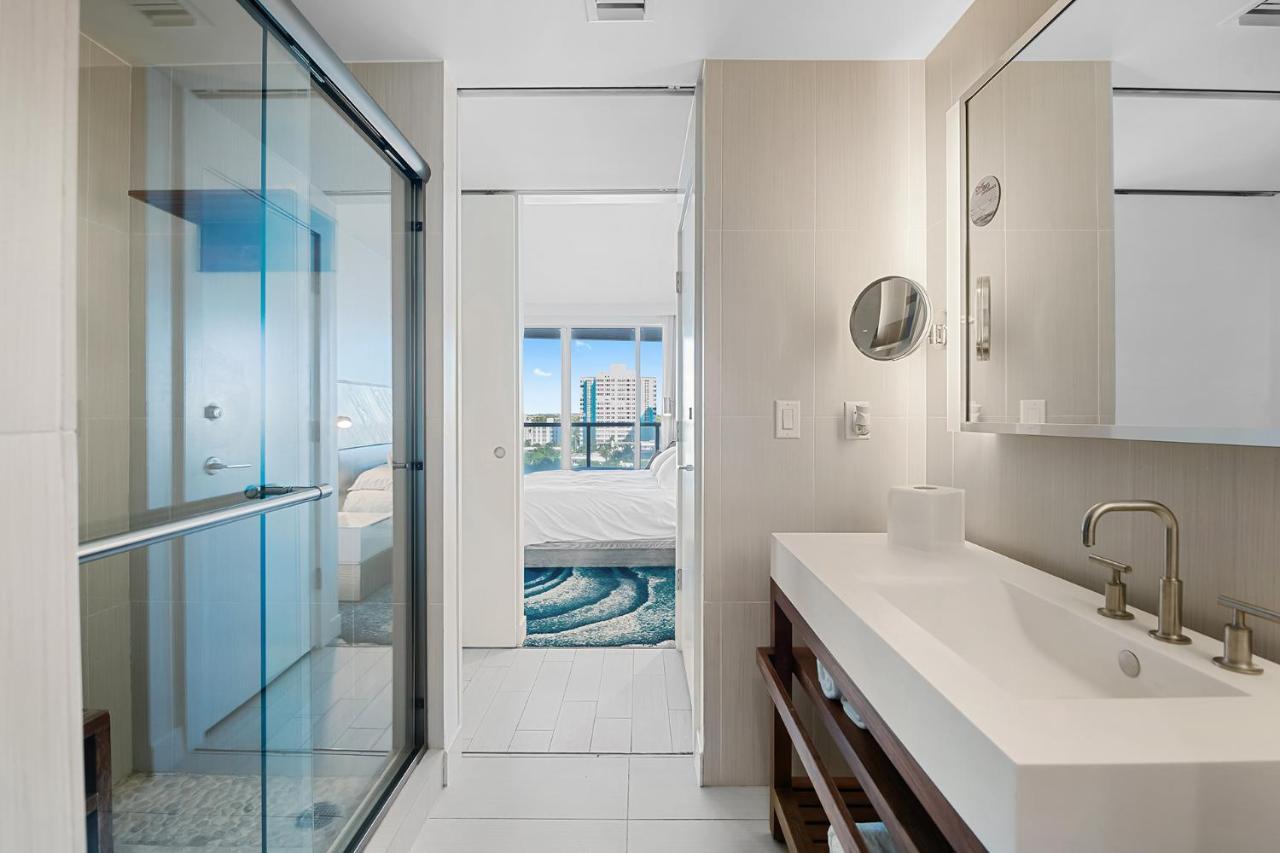 The W Beachfront Condo Retreat Fort Lauderdale Buitenkant foto